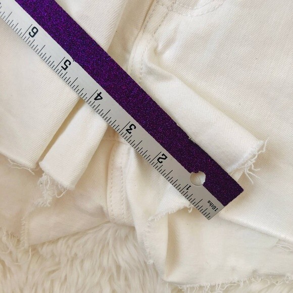 Old Navy denim shorts boyfriend Jean Size 0 25 white button fly frayed mid - Picture 6 of 9